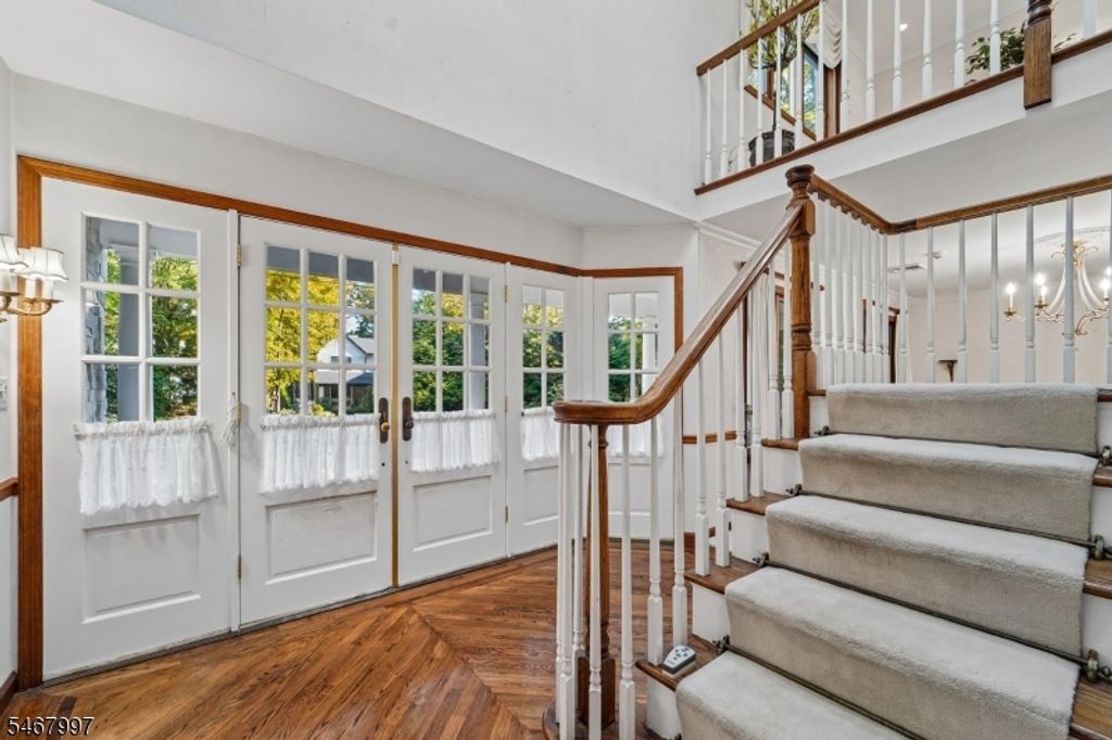28 Parker Pl, Upper Saddle River Boro, NJ 07458 — photo 3