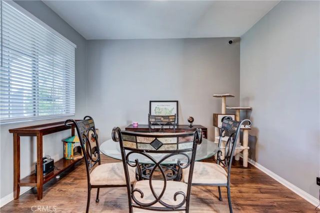 571 E Alru, Rialto, CA 92376