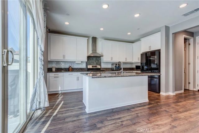 571 E Alru, Rialto, CA 92376