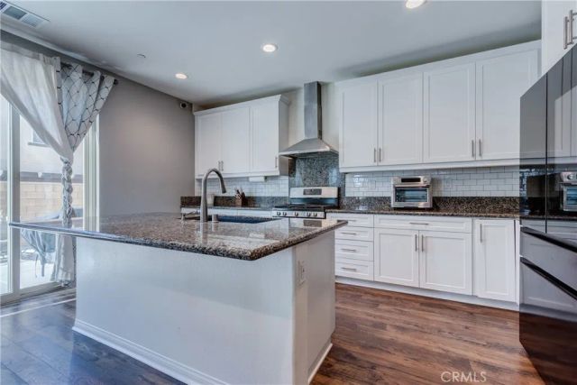 571 E Alru, Rialto, CA 92376