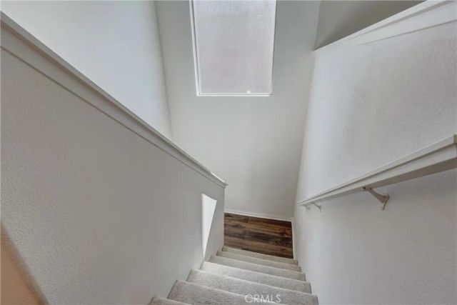 571 E Alru, Rialto, CA 92376