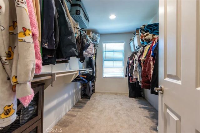 571 E Alru, Rialto, CA 92376
