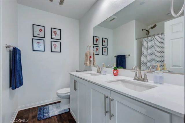 571 E Alru, Rialto, CA 92376