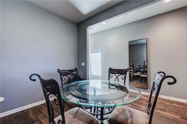 571 E Alru, Rialto, CA 92376