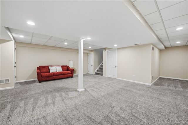 2712 Stockton Road, Naperville, IL 60564