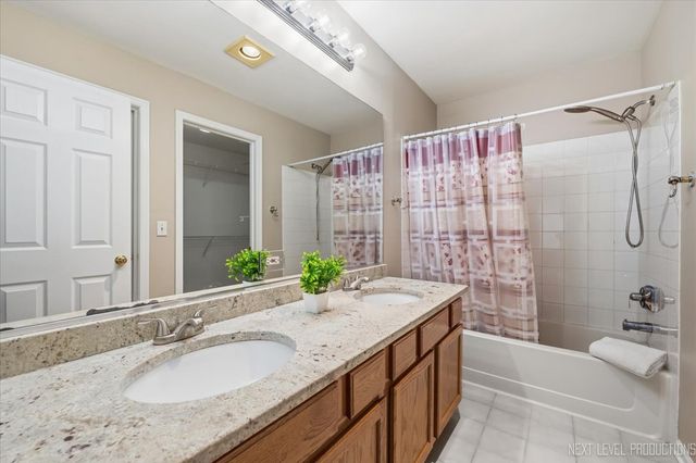 2712 Stockton Road, Naperville, IL 60564