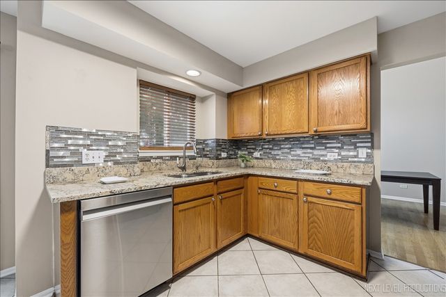 2712 Stockton Road, Naperville, IL 60564