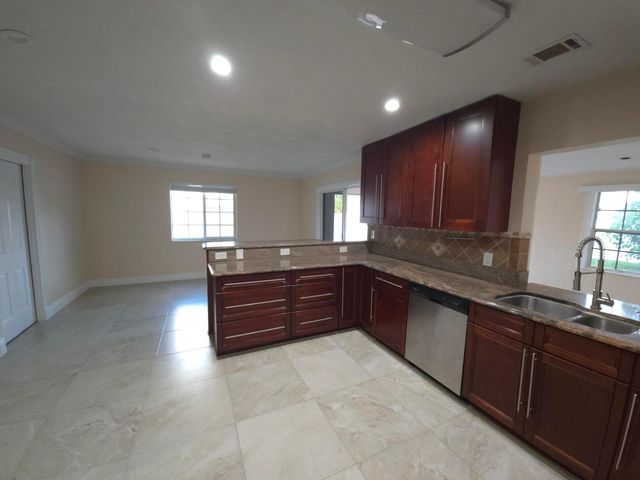 4554 Franwood Drive, Delray Beach, FL 33445