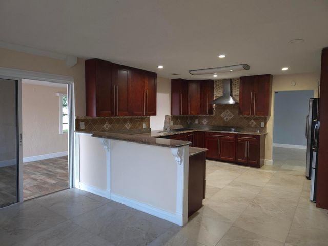 4554 Franwood Drive, Delray Beach, FL 33445