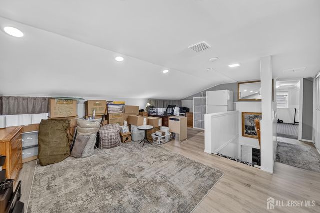 16 Birch Street, Carteret, NJ 07008