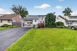 16 Birch Street, Carteret, NJ 07008