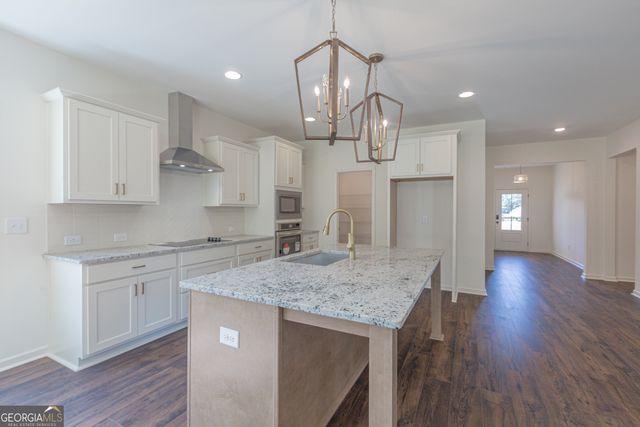 316 Hammerstone Court, Senoia, GA 30276