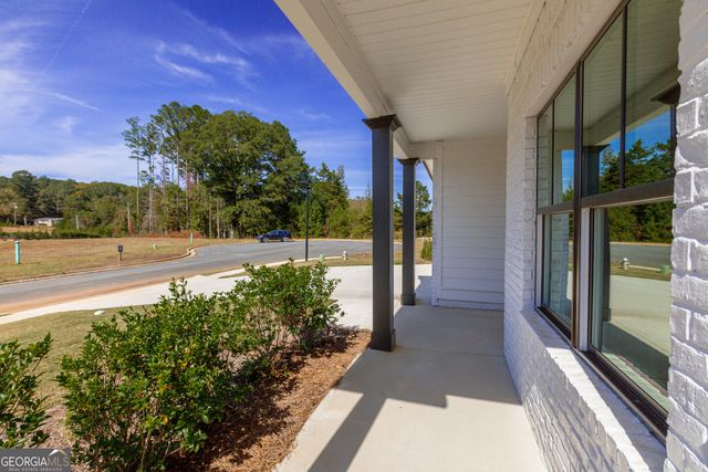 316 Hammerstone Court, Senoia, GA 30276