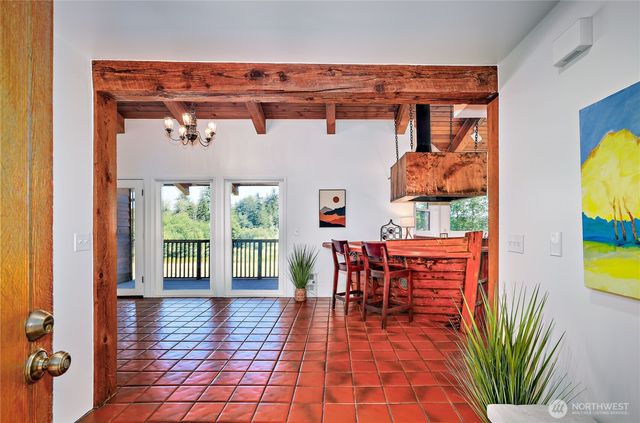 2801 West Valley Road, Chimacum, WA 98325