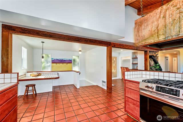 2801 West Valley Road, Chimacum, WA 98325