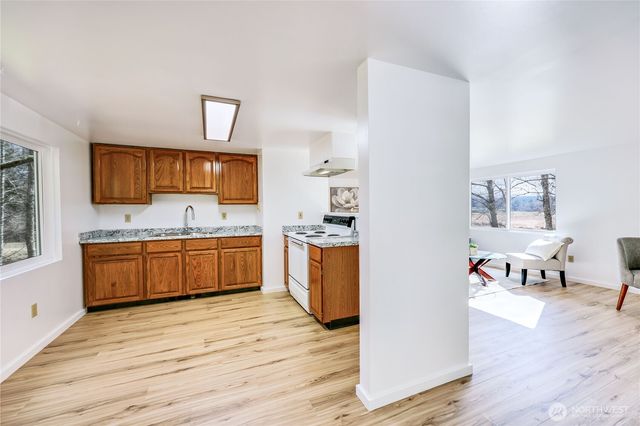 2801 West Valley Road, Chimacum, WA 98325