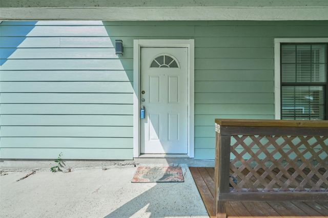 21 Harbour Row Drive 23, Coldspring, TX 77331