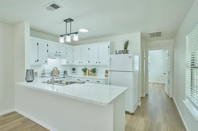 21 Harbour Row Drive 23, Coldspring, TX 77331