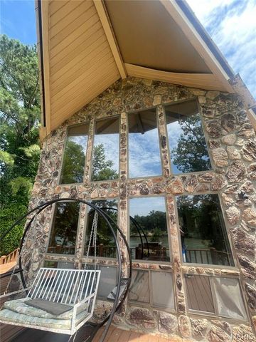 252 Trails End Way, Doniphan, MO 63935