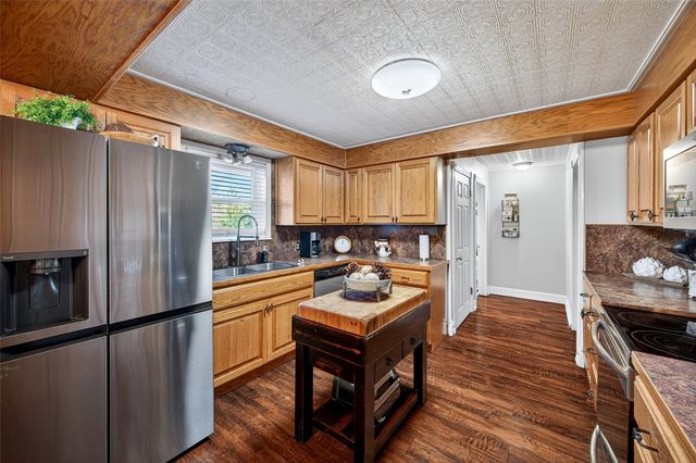 1835 FM 697, Sherman, TX 75090