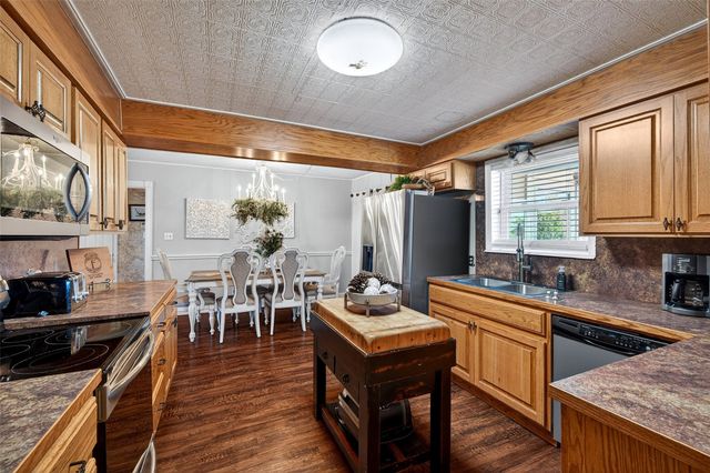 1835 FM 697, Sherman, TX 75090