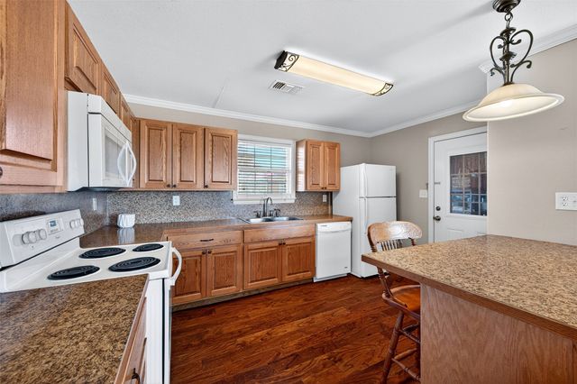 1835 FM 697, Sherman, TX 75090