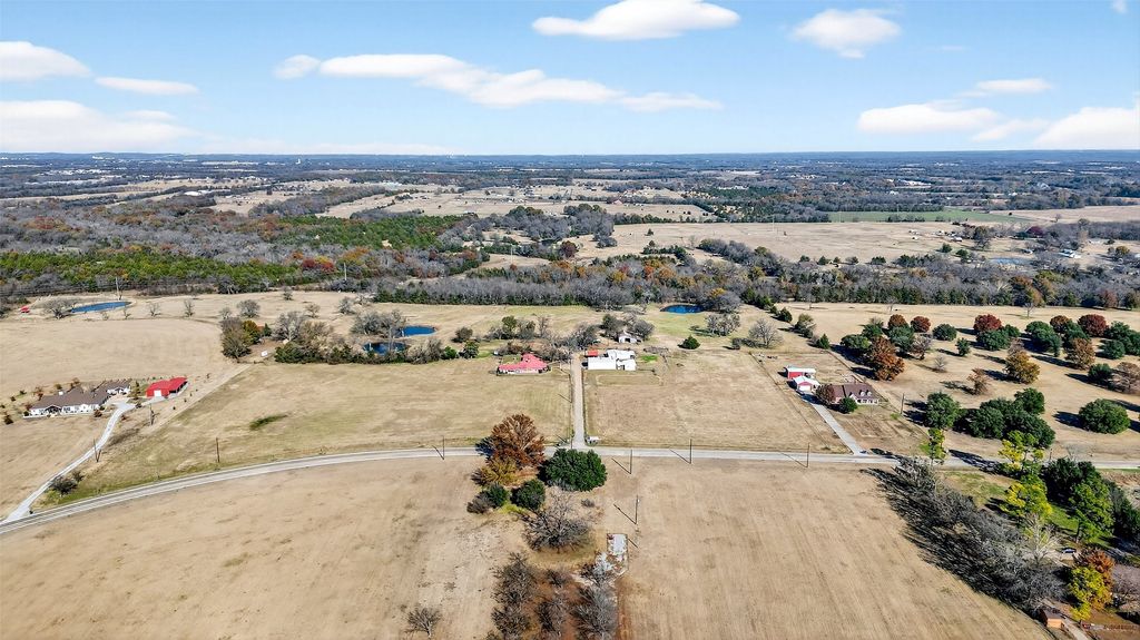 1835 FM 697, Sherman, TX 75090