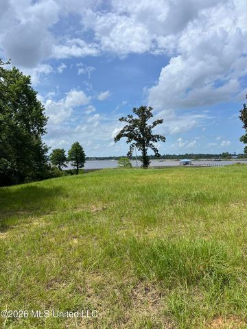 455 Sanlenay Court, Biloxi, MS 39531