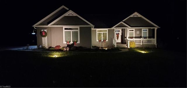 115 Oak Drive, Boonville, NC 27011