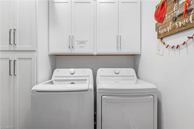 115 Oak Drive, Boonville, NC 27011