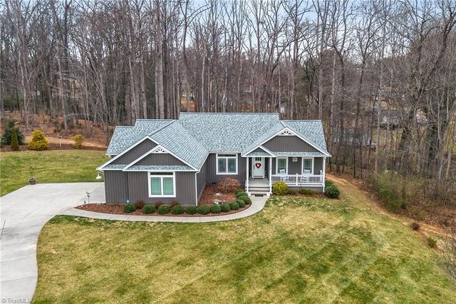 115 Oak Drive, Boonville, NC 27011