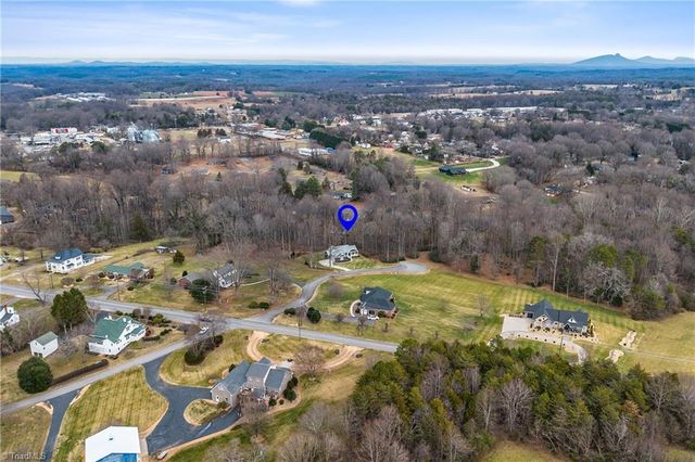 115 Oak Drive, Boonville, NC 27011