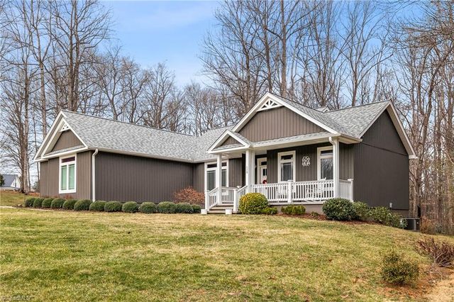 115 Oak Drive, Boonville, NC 27011