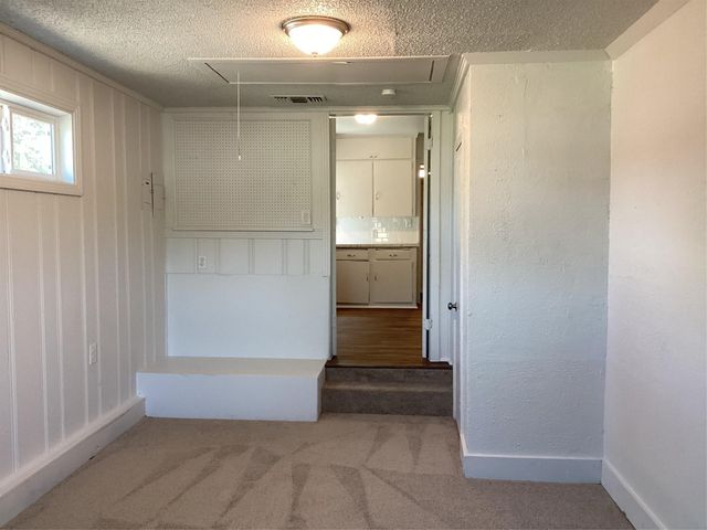 2240 Bonnie Brae Avenue, Fort Worth, TX 76111