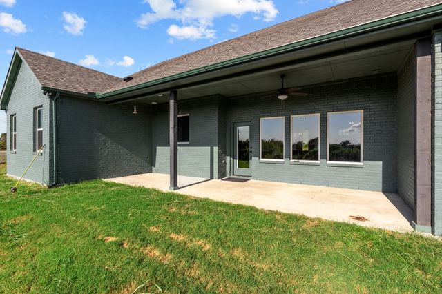 2100 Shady Grove Road, Weatherford, TX 76088