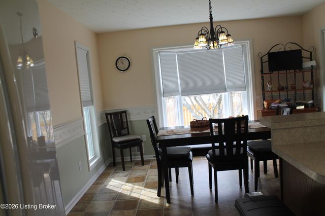 175 Bluegrass Way, Mt Washington, KY 40047