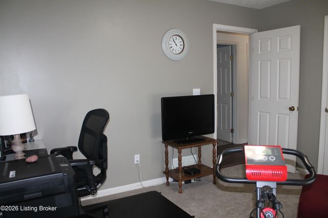 175 Bluegrass Way, Mt Washington, KY 40047