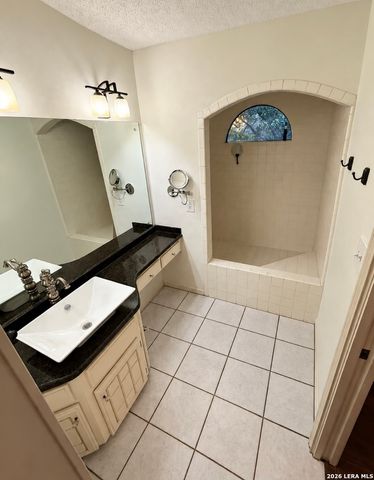11323 Whisper Dawn, San Antonio, TX 78230