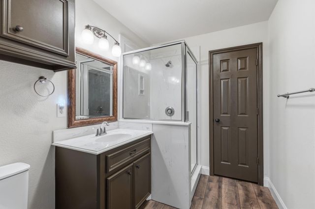 8472 Grand Lake Estates Drive, Montgomery, TX 77316