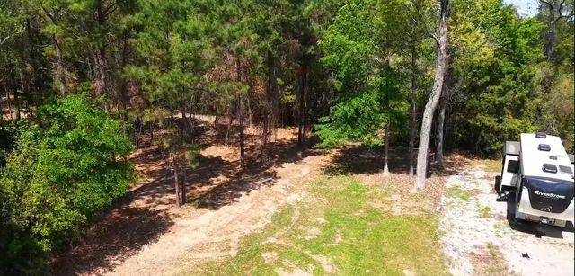 8472 Grand Lake Estates Drive, Montgomery, TX 77316