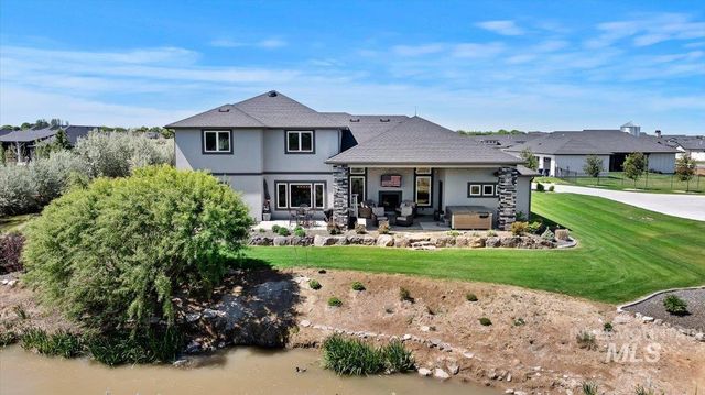 1587 Clear Creek Loop, Twin Falls, ID 83301
