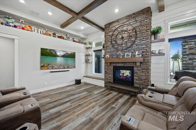 1587 Clear Creek Loop, Twin Falls, ID 83301