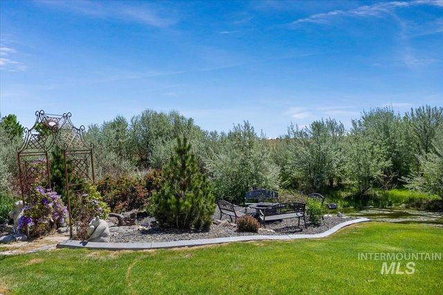 1587 Clear Creek Loop, Twin Falls, ID 83301