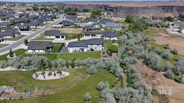 1587 Clear Creek Loop, Twin Falls, ID 83301