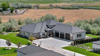 1587 Clear Creek Loop, Twin Falls, ID 83301