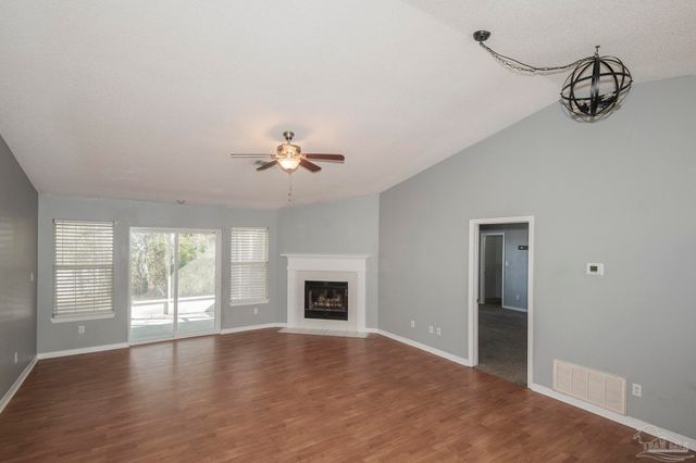 9146 Stillbridge Ln, Pensacola, FL 32514