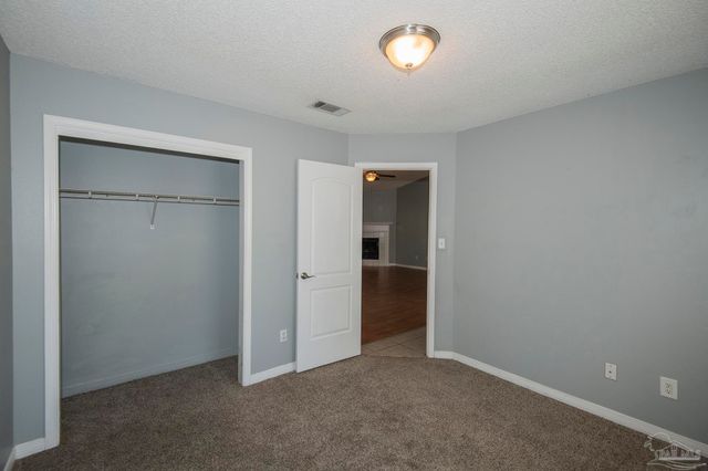 9146 Stillbridge Ln, Pensacola, FL 32514