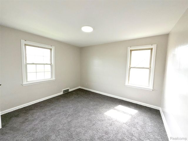 11375 Roxbury Street, Detroit, MI 48224