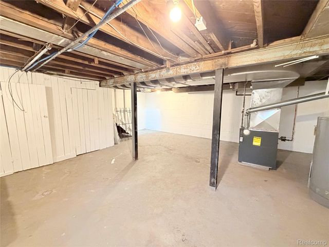 11375 Roxbury Street, Detroit, MI 48224