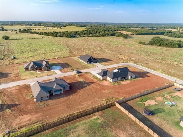 6011 E Bison Lane, Stillwater, OK 74074